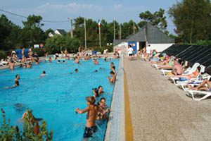 Camping Les Pins, Bretagne