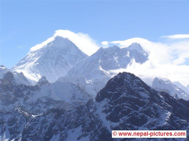 Mount Everest vanaf Gokyo piek